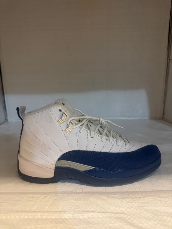 Jordan 12 Retro 'French Blue'